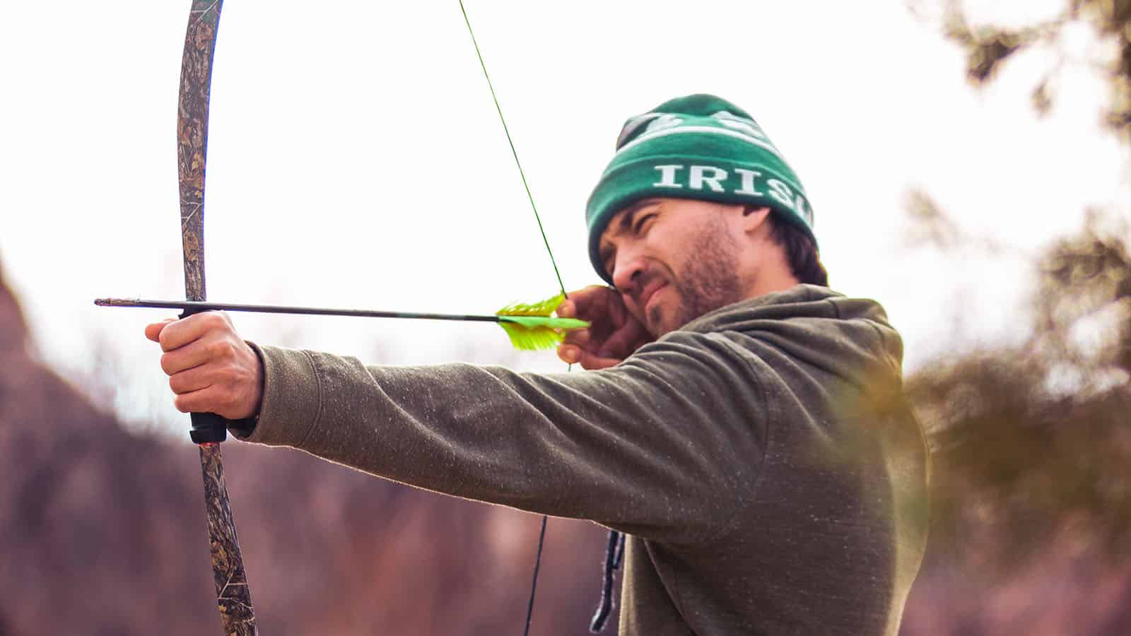8 Best Longbow For Hunting Reviews In 2022