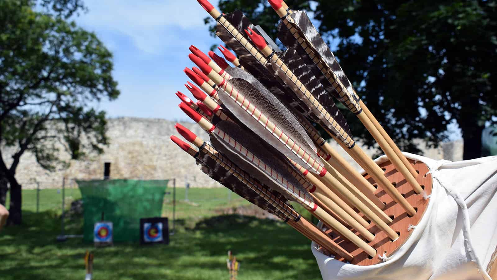 Select the Perfect Arrow Length for Your Bow - How to Determine the Correct Arrow Length for You